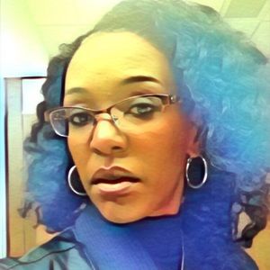 Meet your Posher, Catherine